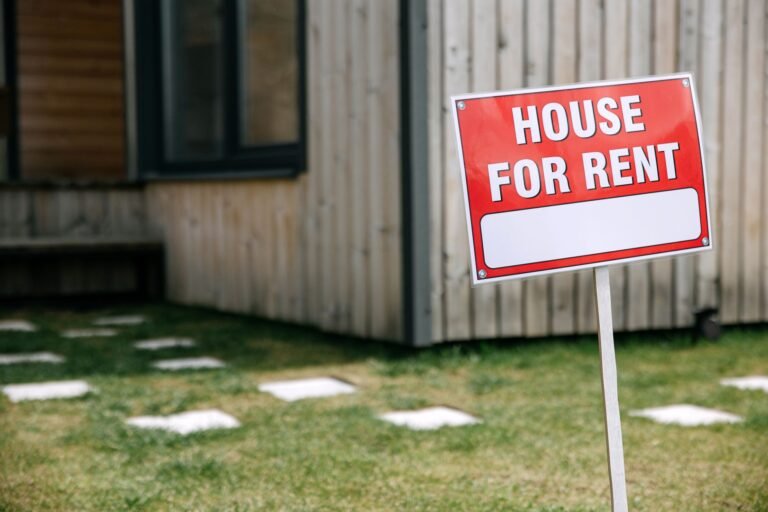 the best smart home products for renters in 2026 | pcmag - smarthomegearreviews