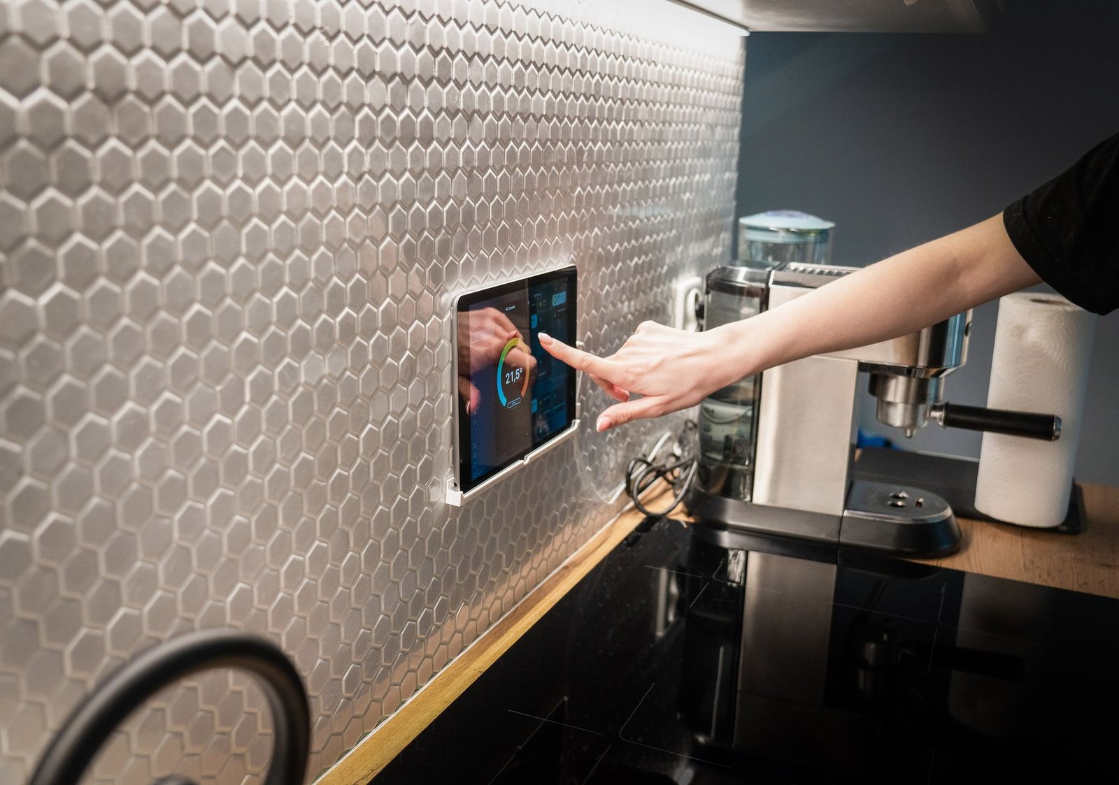 The Complete Setup Sequence — Smart Home Starter Kit 2026: 5 Must-Have Devices for a Seamless Setup