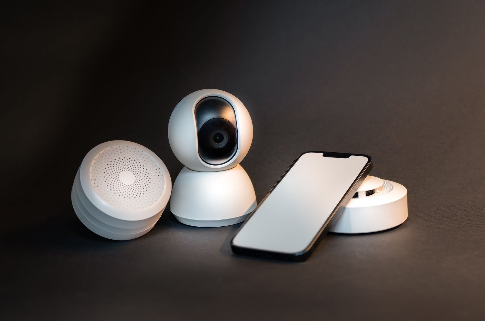 Hub-Based Devices: Zigbee and Z-Wave Setup — A Step-by-Step Guide to Connecting Your New Smart Home Devices in 2026